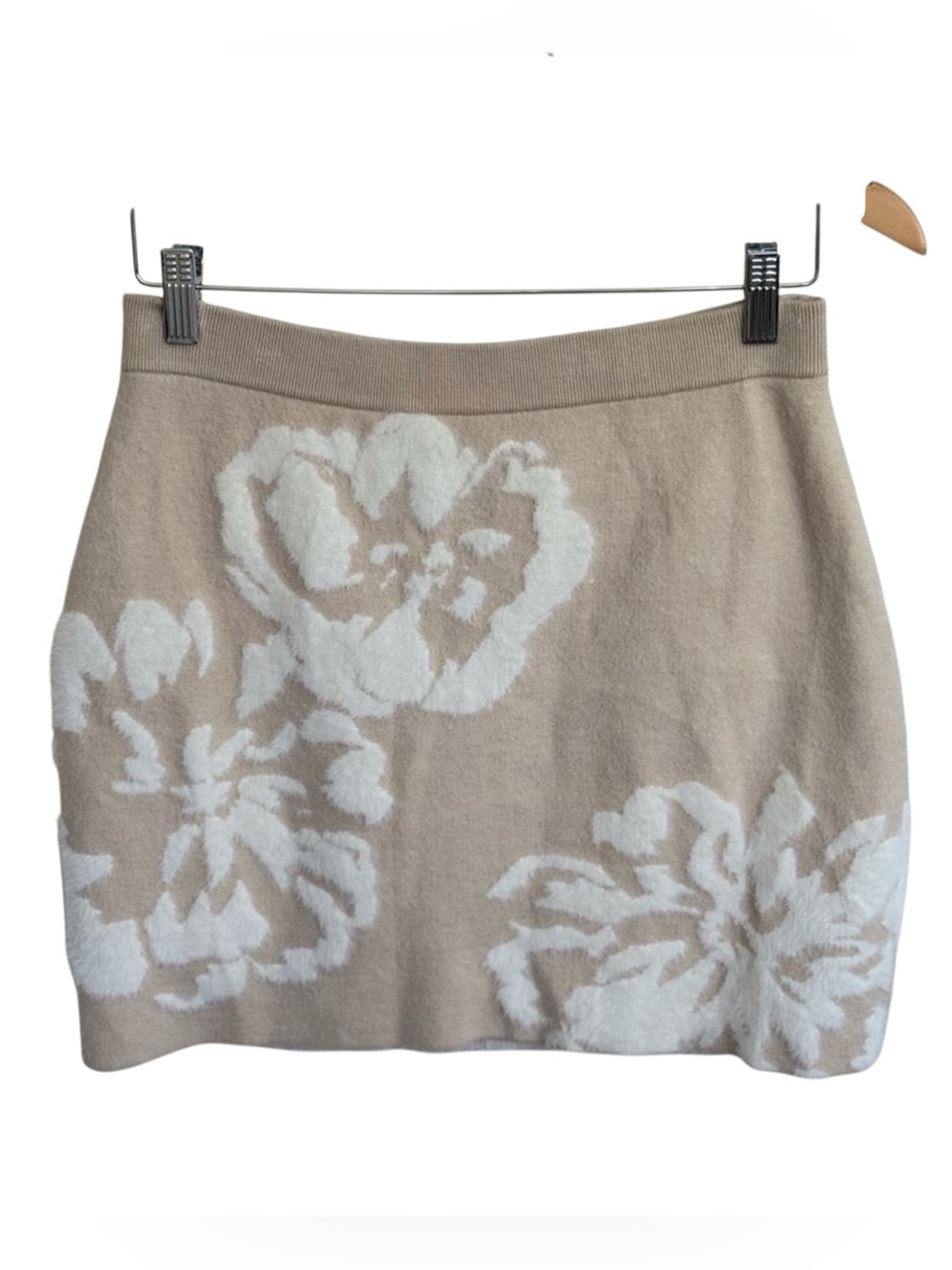 By Anthropologie Beige Mini Sweater Skirt with White Floral Knit